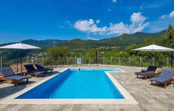 Villa Ivetta Veprinac Экстерьер фото