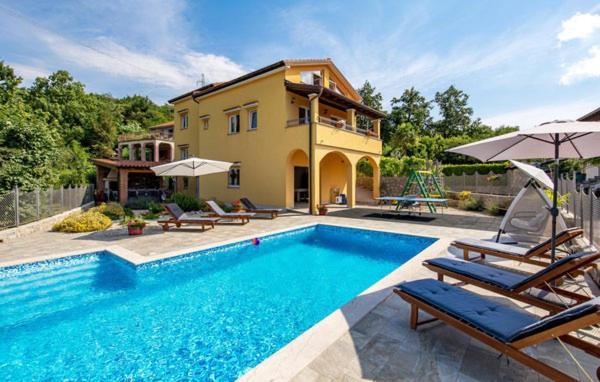 Villa Ivetta Veprinac Экстерьер фото